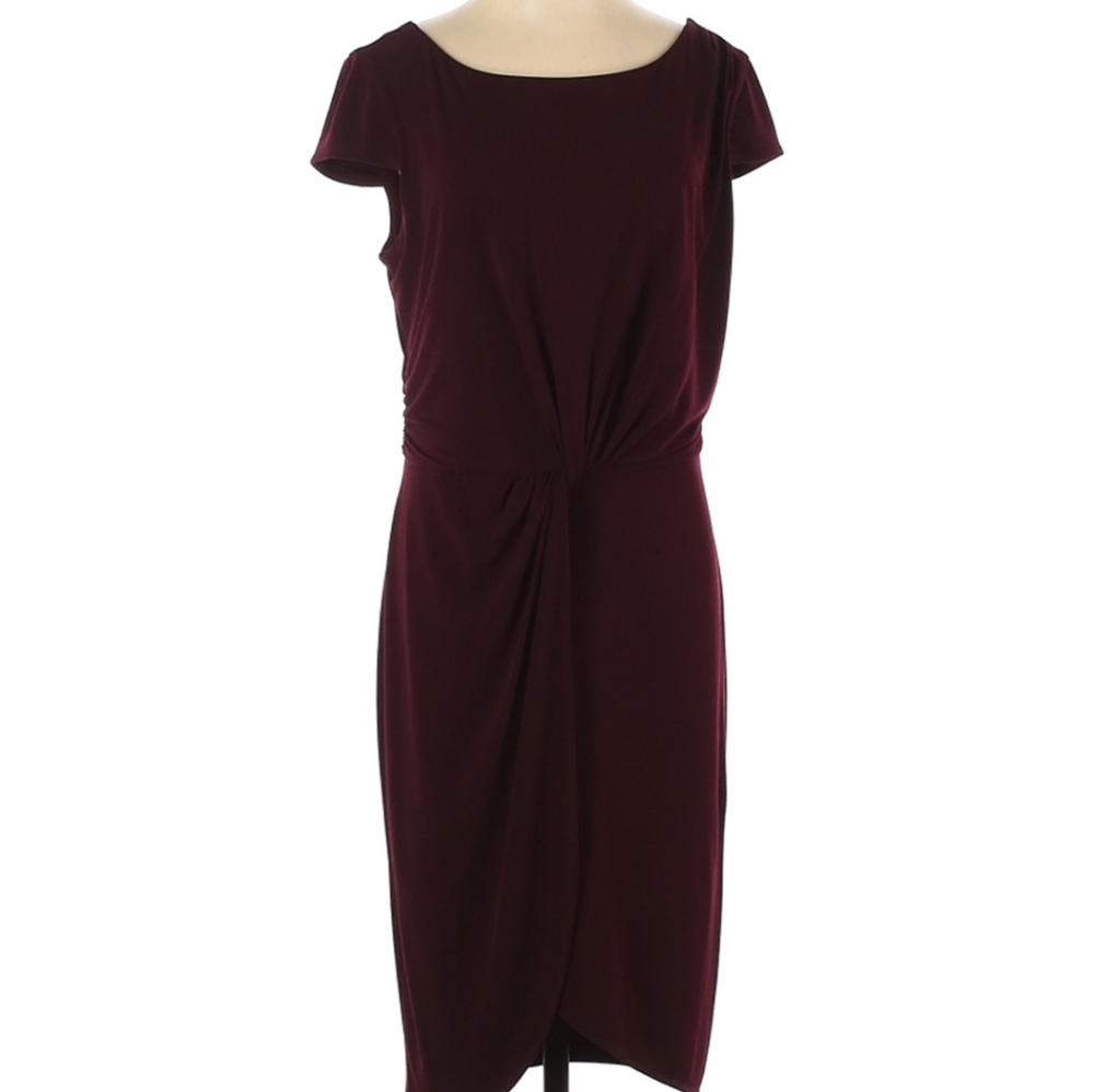 Victoria's Secret Twist Front Short Sleeve Dress - Picture 9 of 10